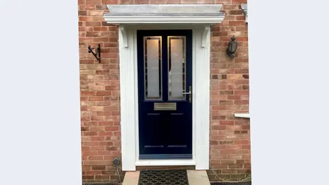 Thermal efficient door