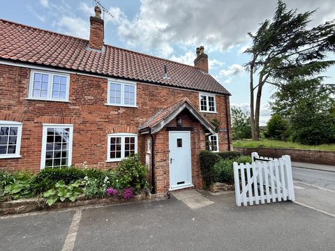 Traditional timber windows by FA North